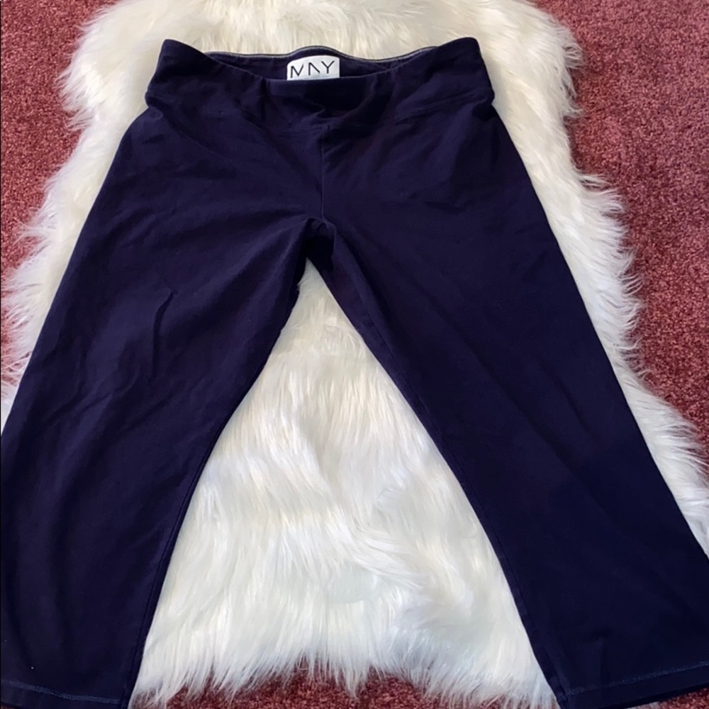 Andrew Marc New York Capris
